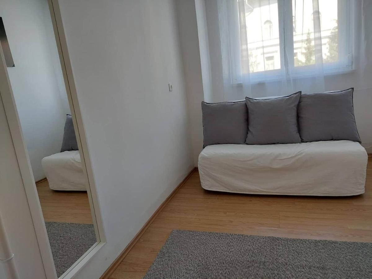 B30 Apartman Budapest Luaran gambar
